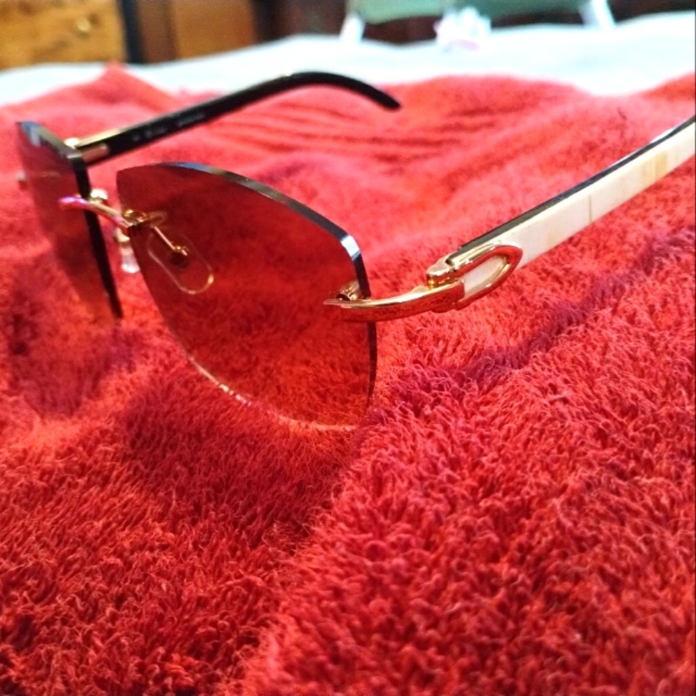 CARTIER SIGNATURE SUNGLASSES